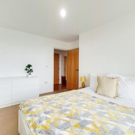 Free Parking - Two Bed Apartment By London Docklands Zewnętrze zdjęcie